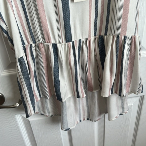 New Sim and‎ Sam Peplum Tank Top Striped Sleeveless Casual Cute Top Size M - Picture 3 of 8